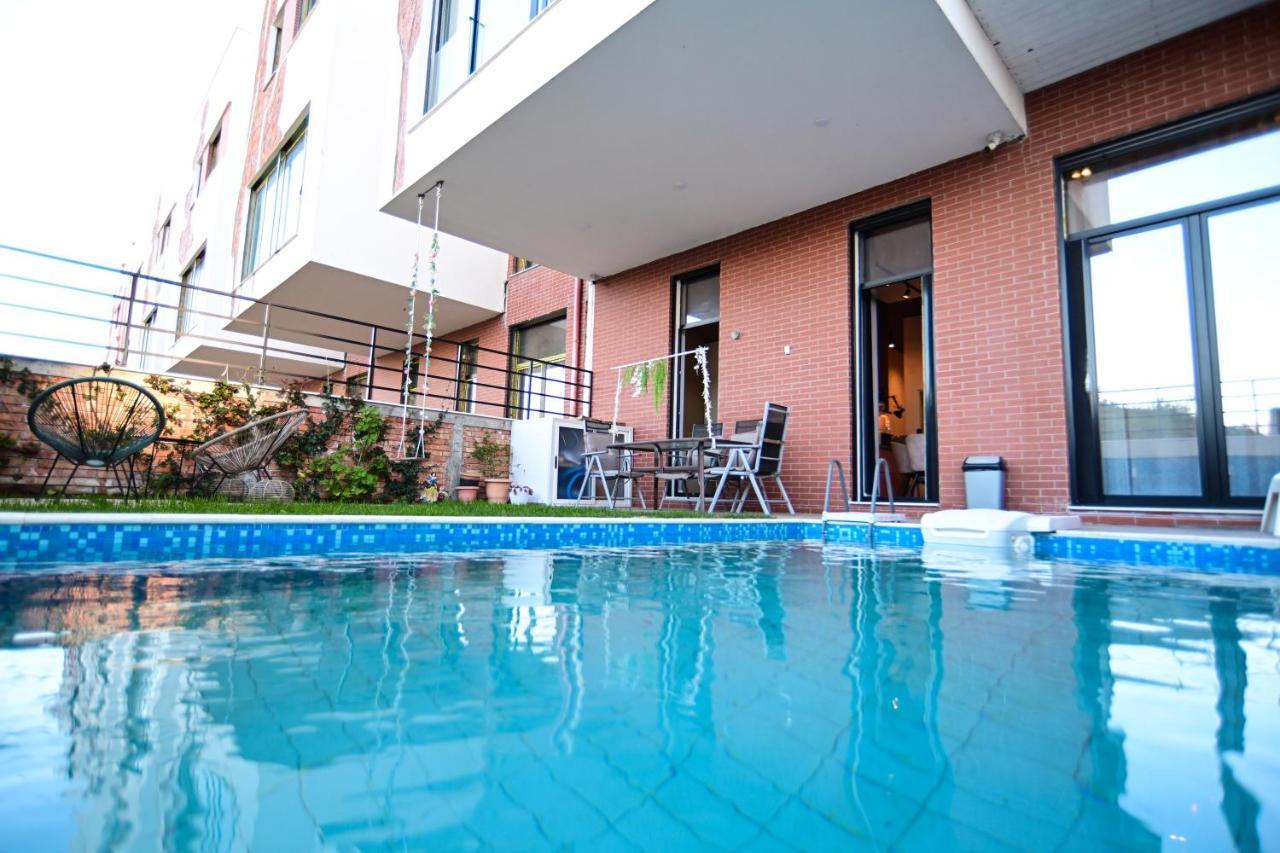 Stylish Two Bedroom House With Private Pool Tirana Esterno foto